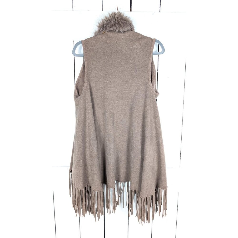 Chunky knit faux fur fringe slouchy vest - Picture 4 of 4